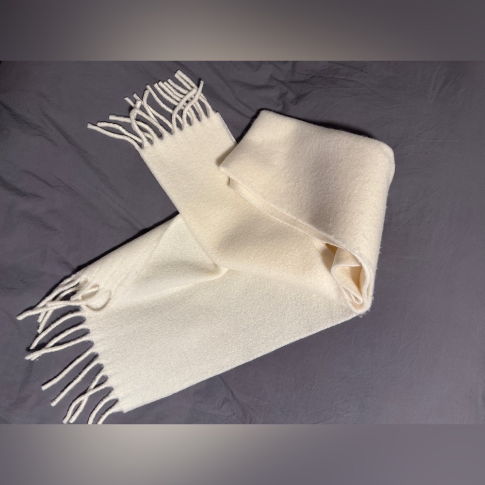 Uniqlo Soufflé Chunky Scarf NWOT